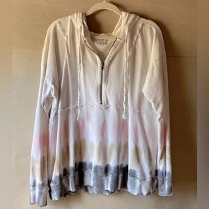 Wonderly White Zippered Hoodie. Size XL
